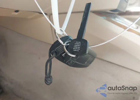 2006 BMW 325I из США, поврежденный, VIN WBAVB13526PS66002